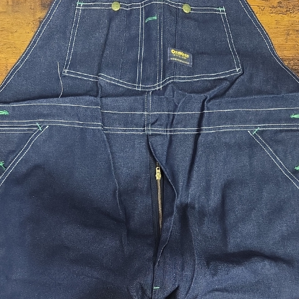 NIP OshKosh Vestbak Bib Overalls - Men’s Size 42x32 - Dark Wash Indigo - Picture 6 of 8